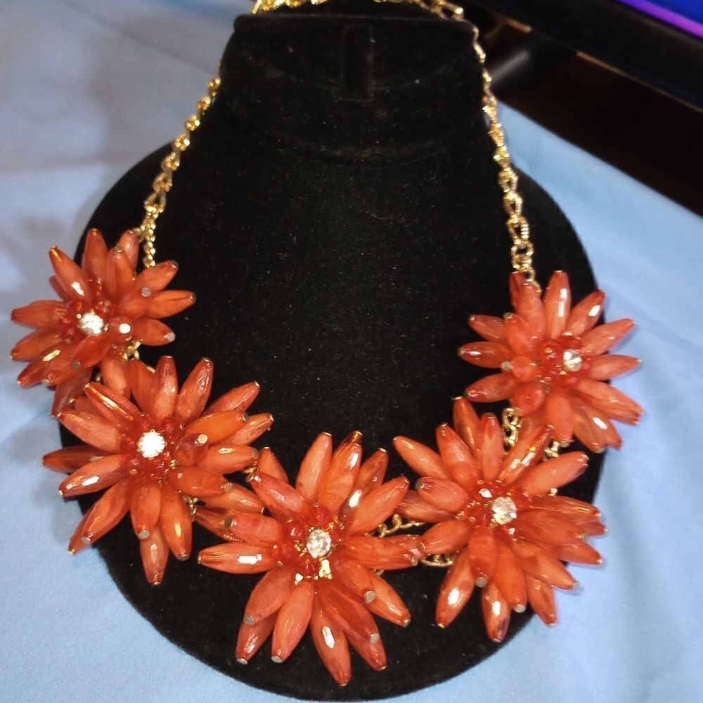 Large Statement Necklace Wfive Beaded Flowers, Nw… - image 4